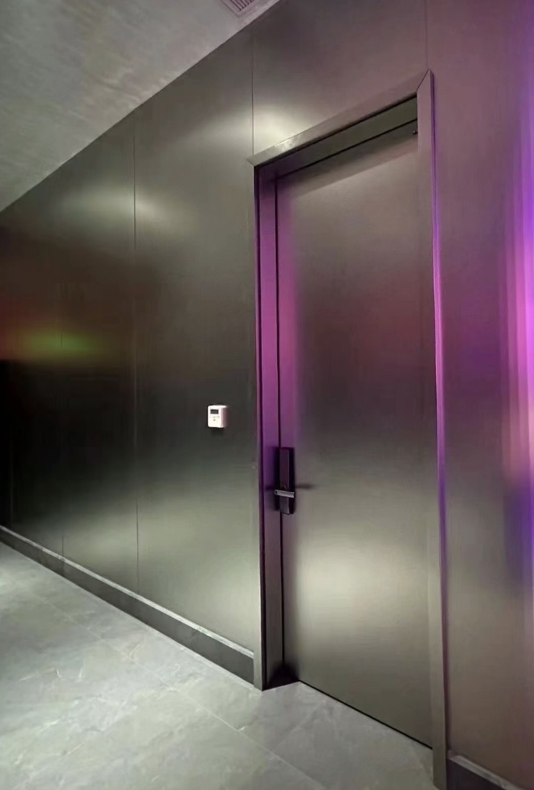 9f70f5a44a28bb7f9dab3b8419f0d11